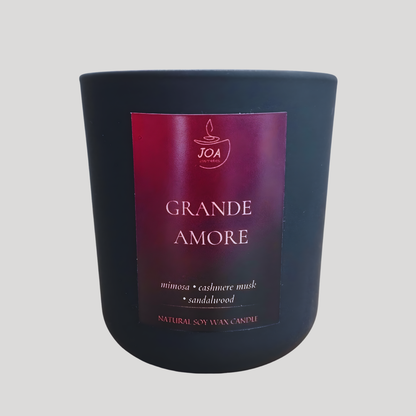 Grande Amore Scented Candle product shot